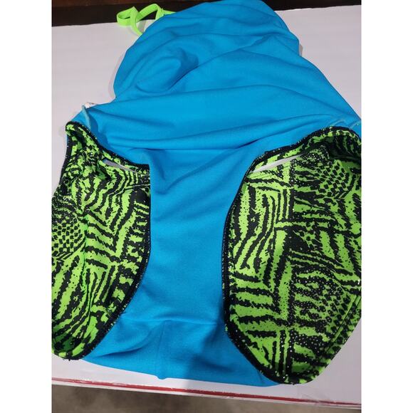 The Finals SZ 38 / L Swimsuit Wing Back Green Funnies Tiger Tribal Design - Picture 7 of 7